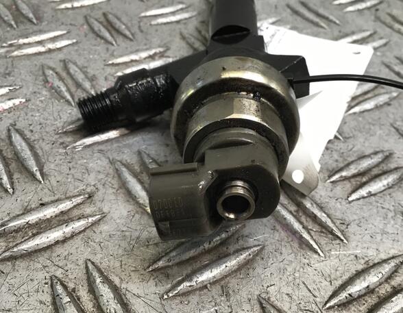 Injector Nozzle OPEL ASTRA J Sports Tourer (P10)