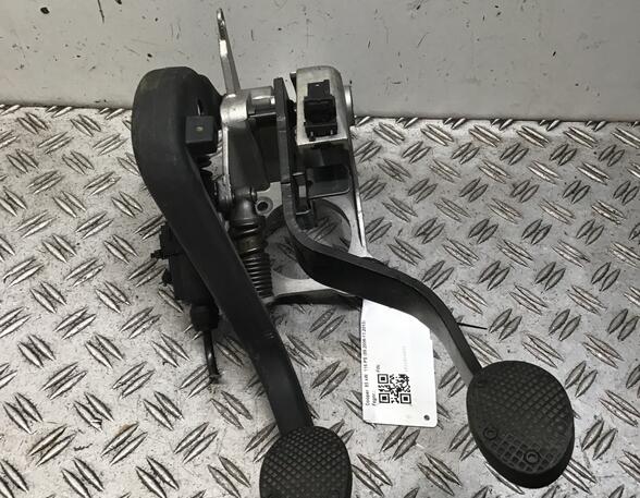 Pedal Assembly MINI MINI (R56)