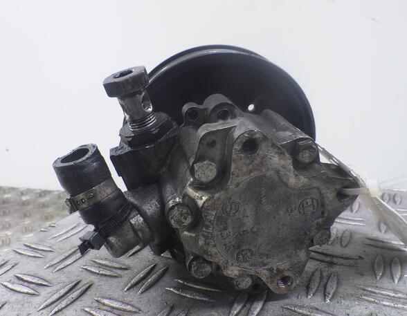 Power steering pump AUDI A4 Avant (8ED, B7)