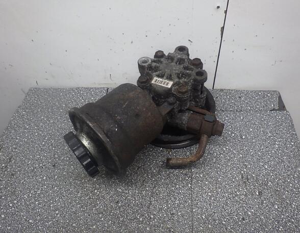 Power steering pump TOYOTA YARIS (_P1_)