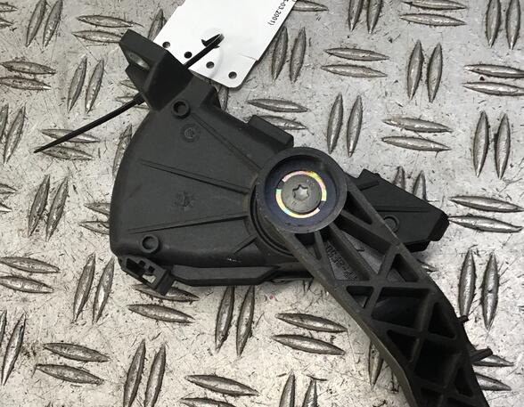 Accelerator pedal RENAULT LAGUNA I (B56_, 556_)