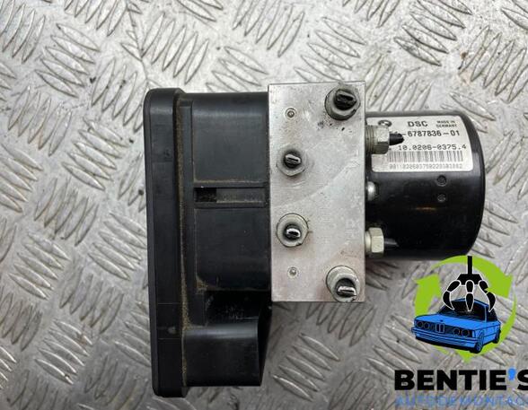 Pumpe ABS BMW 1er E87 6787837 P18402795