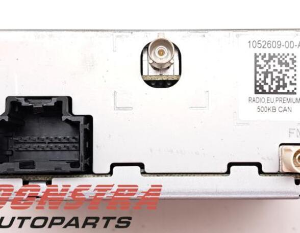 Audio Amplifier TESLA MODEL S (5YJS)