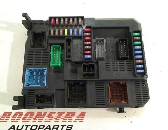 Fuse Box PEUGEOT 308 II (L3, LB, LH, LP, LW)