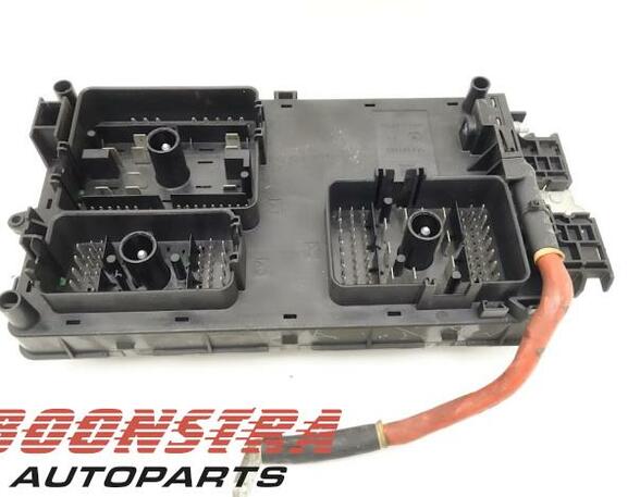 Fuse Box OPEL Insignia A (G09)