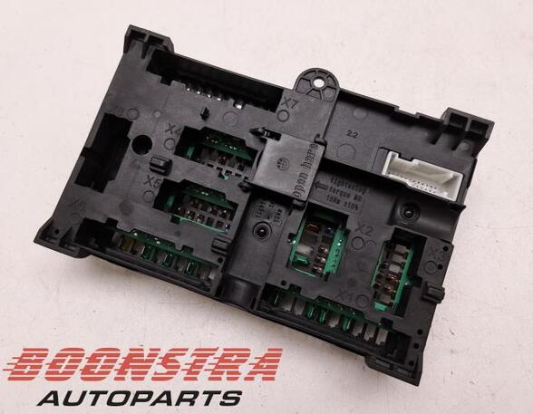 Fuse Box BMW IX3 (--)