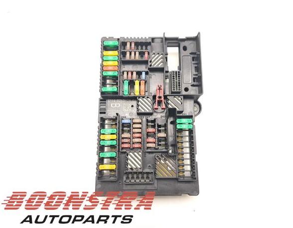 Fuse Box BMW 5er (F90, G30)