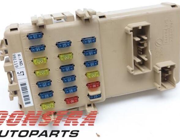 Fuse Box SUBARU IMPREZA Saloon (GC)