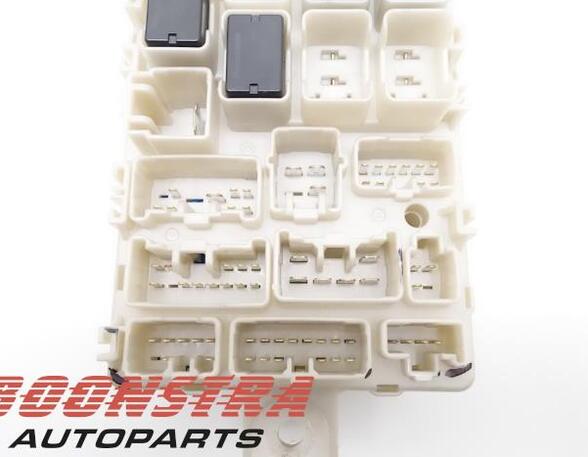 Fuse Box MITSUBISHI MIRAGE / SPACE STAR Hatchback (A0_A)