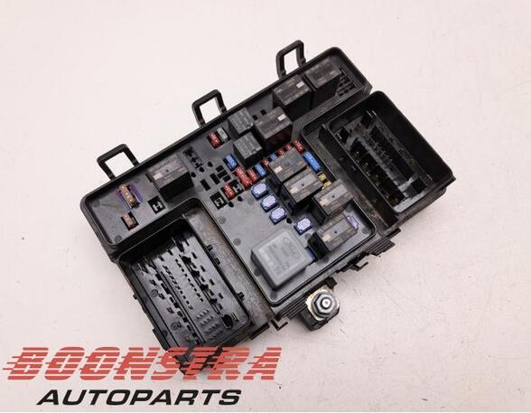 Fuse Box OPEL KARL (C16)