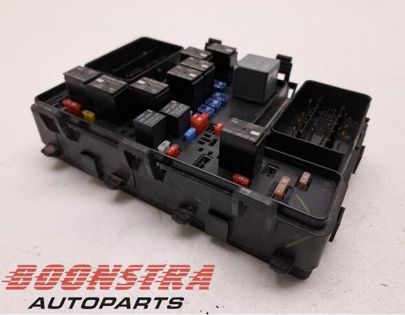 Fuse Box OPEL KARL (C16)