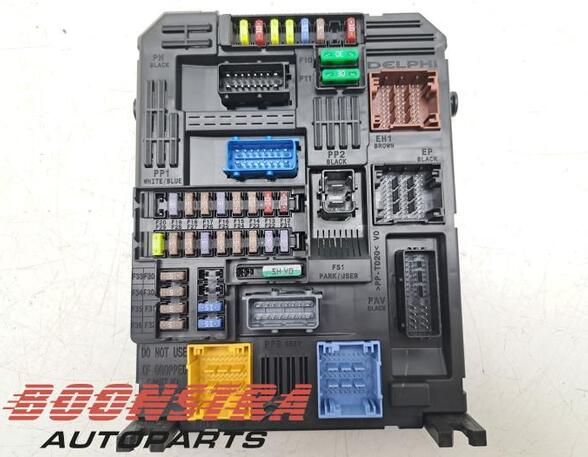 Fuse Box OPEL GRANDLAND X (A18)