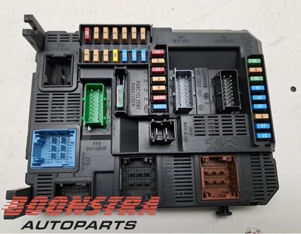 Fuse Box PEUGEOT 208 I (CA_, CC_)