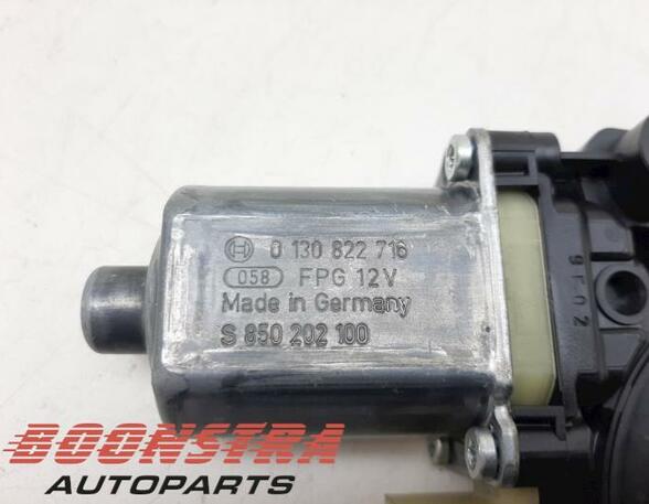 Electric Window Lift Motor SEAT Leon ST (5F8), AUDI A3 Sportback (8VA, 8VF), AUDI A6 Allroad (4GH, 4GJ), PORSCHE Macan (95B)