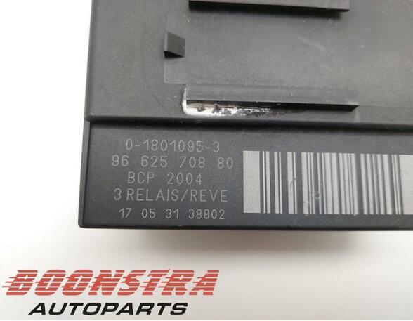 Glow Plug Relay Preheating PEUGEOT 308 SW II (L4, LC, LJ, LR, LX)