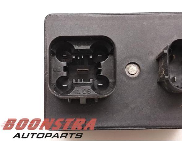 Glow Plug Relay Preheating LAND ROVER RANGE ROVER IV (L405)