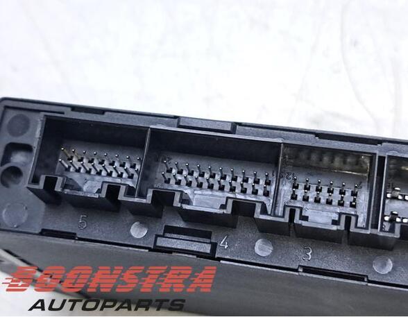 Control unit VW TOURAN (5T1)