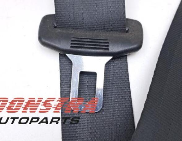 Safety Belts VW Golf V (1K1)