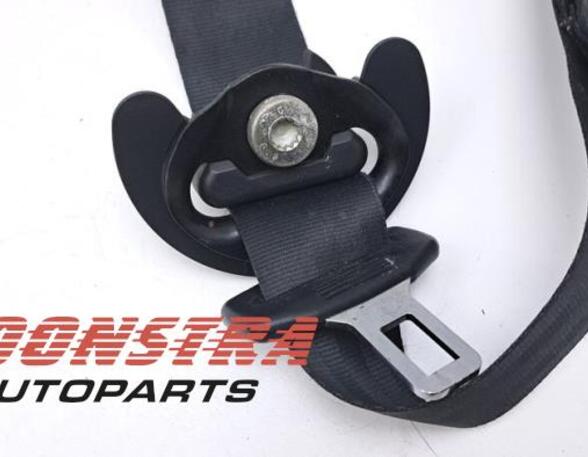 Safety Belts VW GOLF V (1K1)