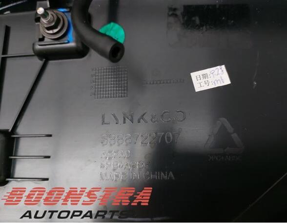 Spoiler LYNK & CO 1