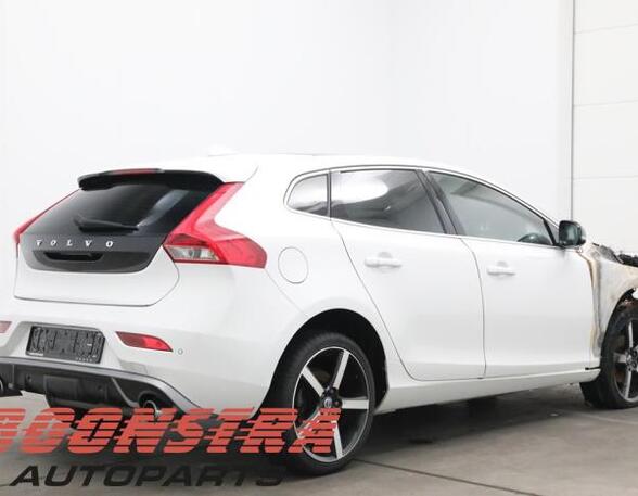 Bumper VOLVO V40 Hatchback (525, 526), VOLVO V40 Cross Country (526)