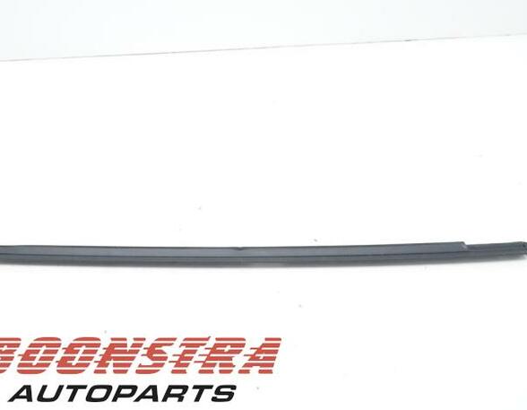 Trim Strip Bumper PORSCHE Taycan (Y1A), PORSCHE Taycan Cross Turismo (Y1B)