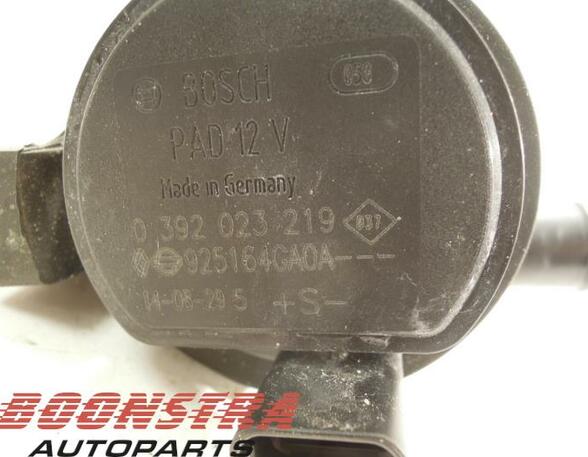 Zusatzwasserpumpe Renault Master III Kasten FV 0392023219 P7105450