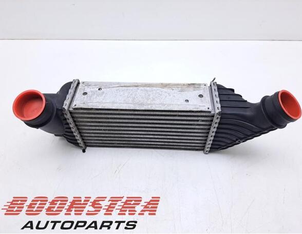 Intercooler AUDI A4 Avant (8W5, 8WD, B9)