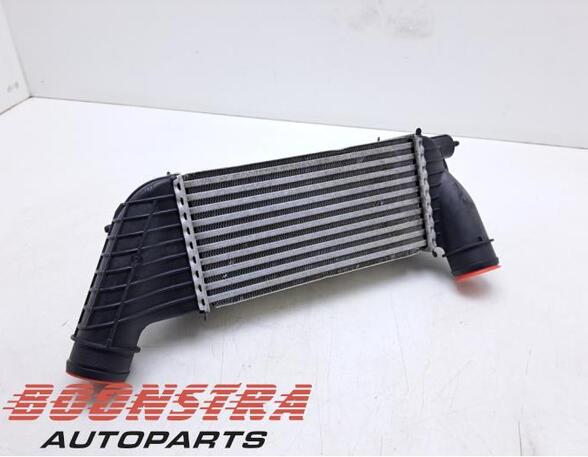 Intercooler AUDI A4 Avant (8W5, 8WD, B9)