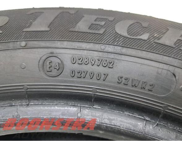 Tire SEAT Altea (5P1), SEAT Altea XL (5P5, 5P8), SEAT Toledo III (5P2)