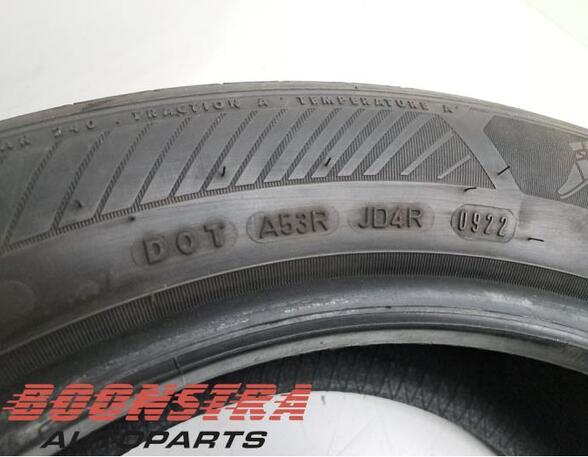 Tire FORD PUMA (J2K, CF7)