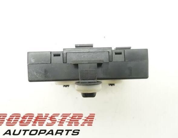 Central Locking System VW Passat Variant (3G5, CB5)