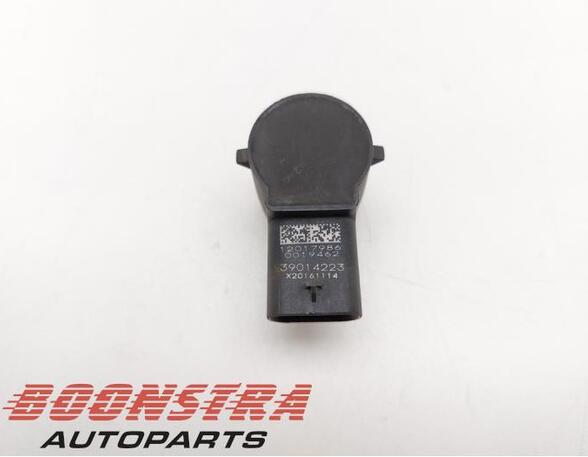 P18686636 Sensor für Einparkhilfe OPEL Astra K Sports Tourer (B16) 13447589