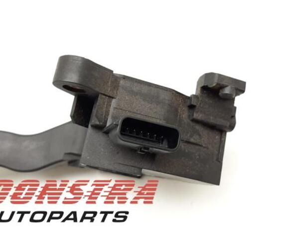 Accelerator pedal NISSAN Note (E12)