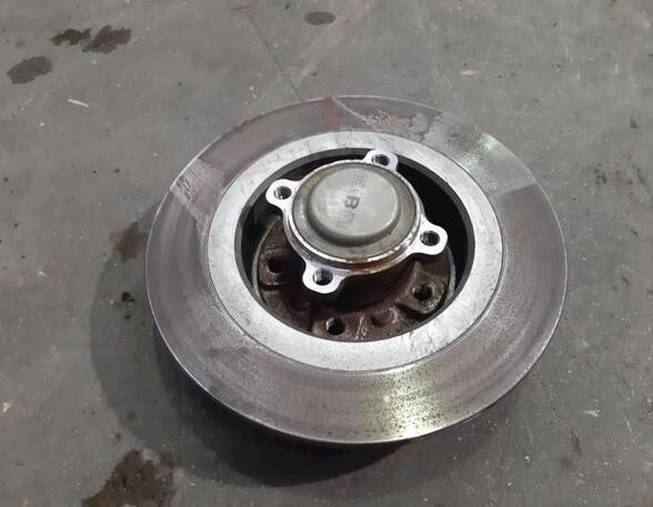 Stub Axle BMW 1 (F40)