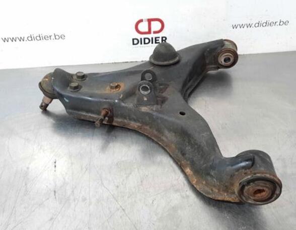 Querlenker rechts vorne Mitsubishi L 200 KAOT 4013A472 P14734332