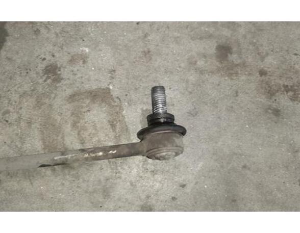 Track Control Arm VOLVO V40 Hatchback (525, 526), VOLVO V40 Cross Country (526)