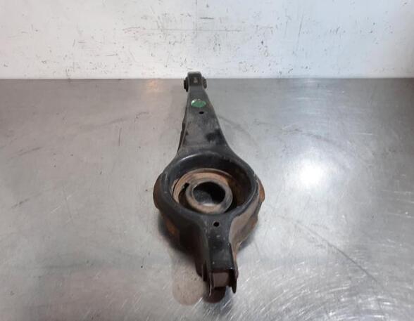 Track Control Arm VOLVO V40 Hatchback (525, 526), VOLVO V40 Cross Country (526)