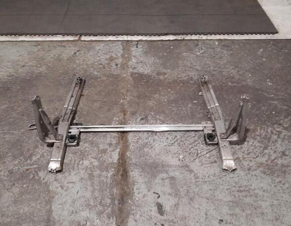 Front Axle Bracket BMW 2 Gran Tourer (F46)