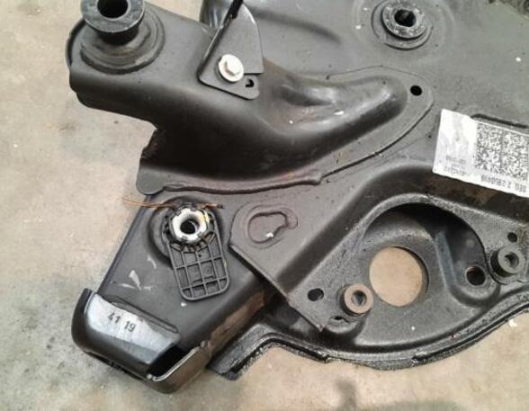 Front Axle Bracket TOYOTA PROACE Van (MDZ_), TOYOTA PROACE Bus (MDZ_), TOYOTA PROACE VERSO Bus (MPY_)