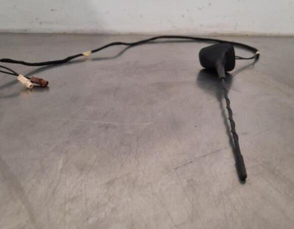 
Antenne Dach Renault Twingo III BCM 282162221R P21422873
