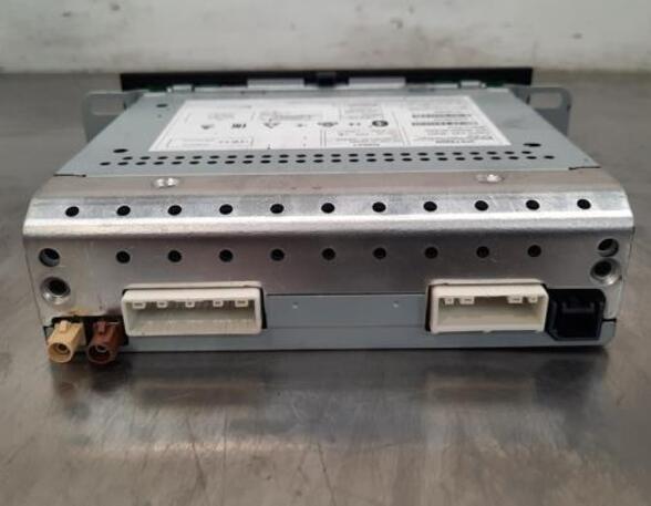 Audio-Versterker RENAULT MASTER III Platform/Chassis (EV, HV, UV)