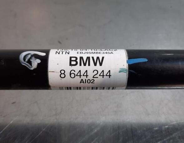 Antriebswelle links hinten von einem BMW 1-Serie