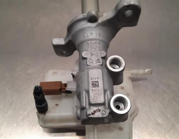 Brake Master Cylinder PEUGEOT 208 II (UB_, UP_, UW_, UJ_)