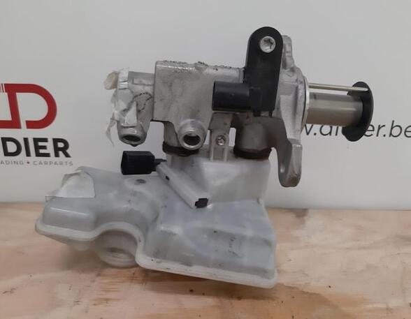 Brake Master Cylinder VW TOURAN (5T1)