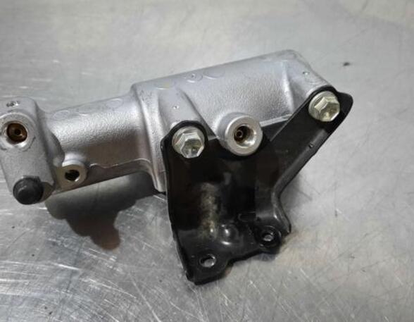 Brake Master Cylinder TOYOTA AURIS (_E18_)