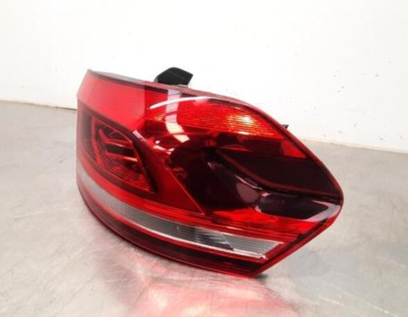 Combination Rearlight VW TOURAN (5T1)