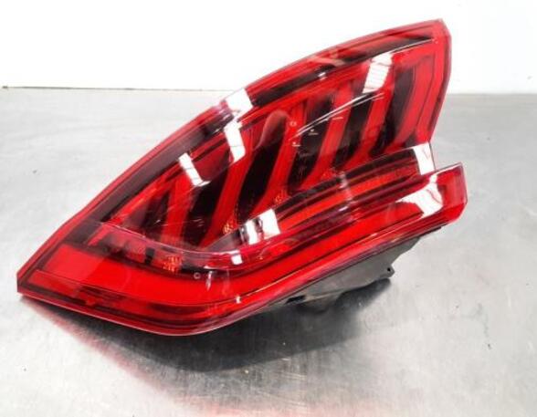 Combination Rearlight AUDI Q8 (4MN)