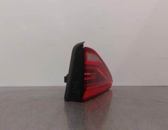 Combination Rearlight VW TOURAN (5T1)