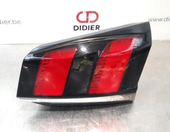 Combination Rearlight PEUGEOT 5008 II (MC_, MJ_, MR_, M4_)